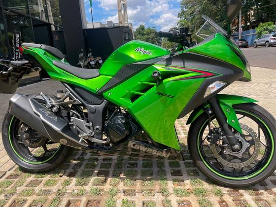 KAWASAKI NINJA 300 